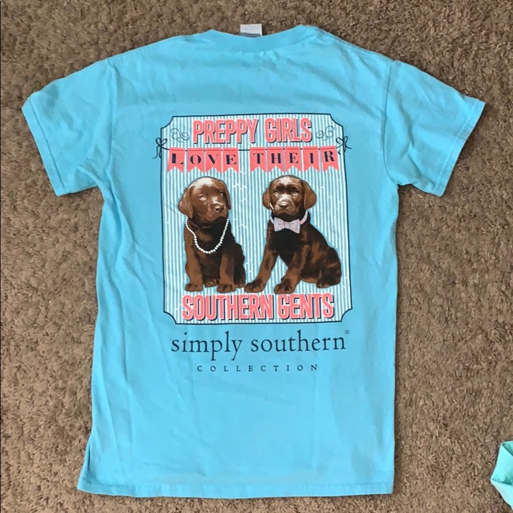 Simply Southern t shirt Small